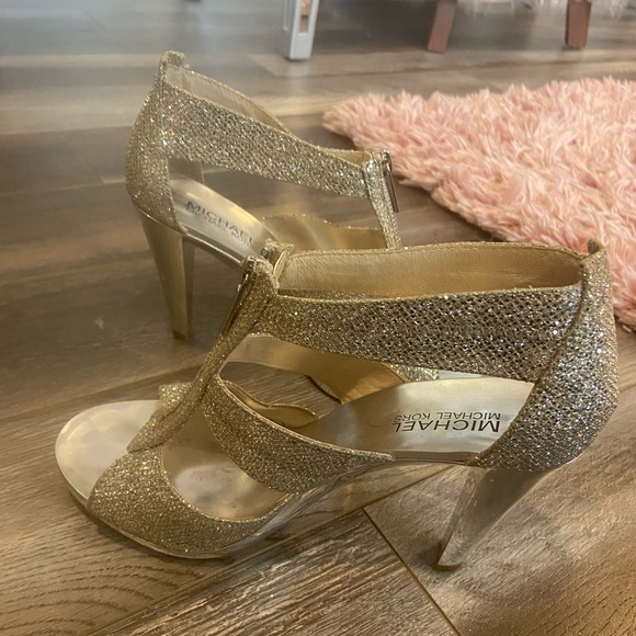 MK shoes - Picture 6 of 8